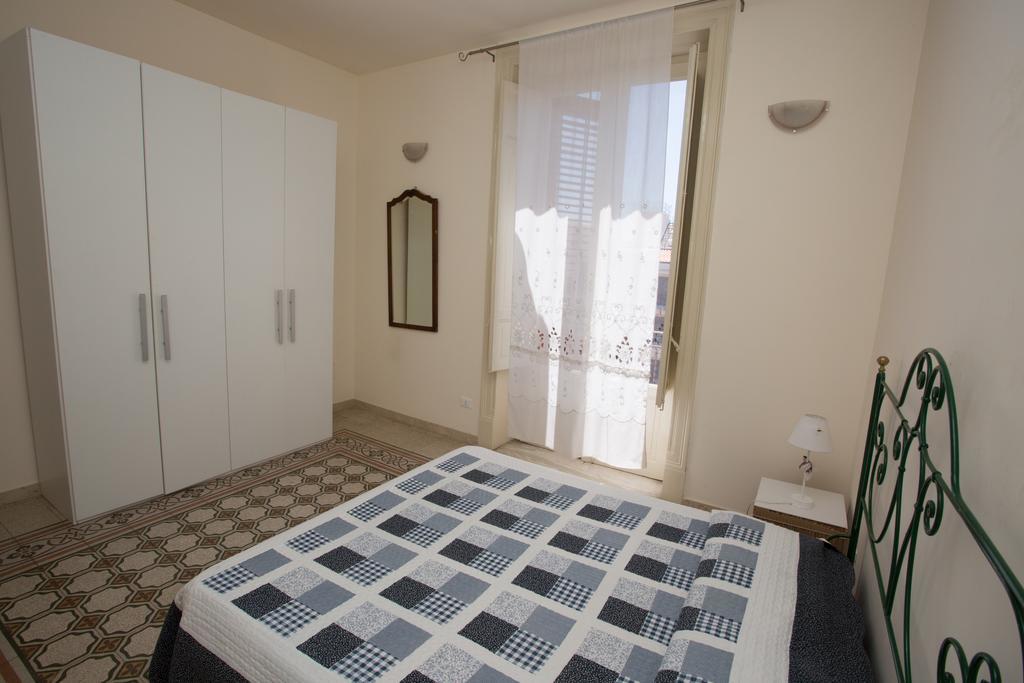 Massimissimo Apartment Palermo Exterior foto
